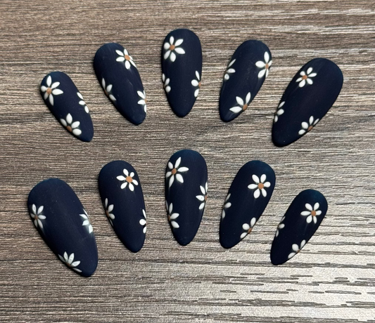 Midnight Daisies